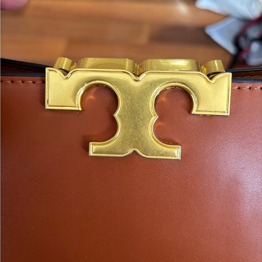Tory Burch Eleanor Large Satchel Camel Italian Leather w Suede Gussets BNWT - Picture 12 of 16